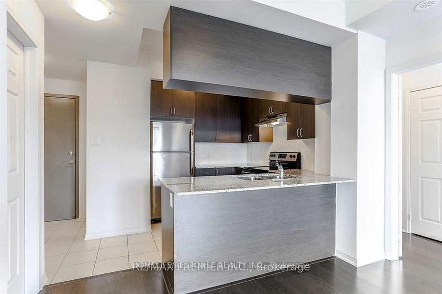 Photo 9 of Unit 313, 54 Sky Harbour Drive, Brampton, Bram West — HOMEH