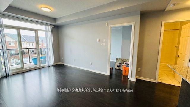 Photo 10 of Unit 313, 54 Sky Harbour Drive, Brampton, Bram West — HOMEH