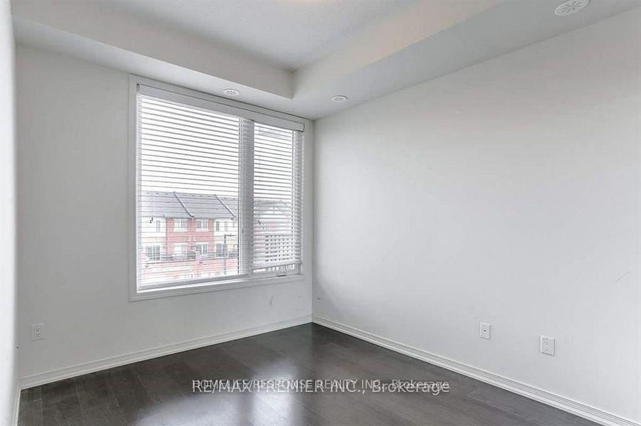 Photo 11 of Unit 313, 54 Sky Harbour Drive, Brampton, Bram West — HOMEH