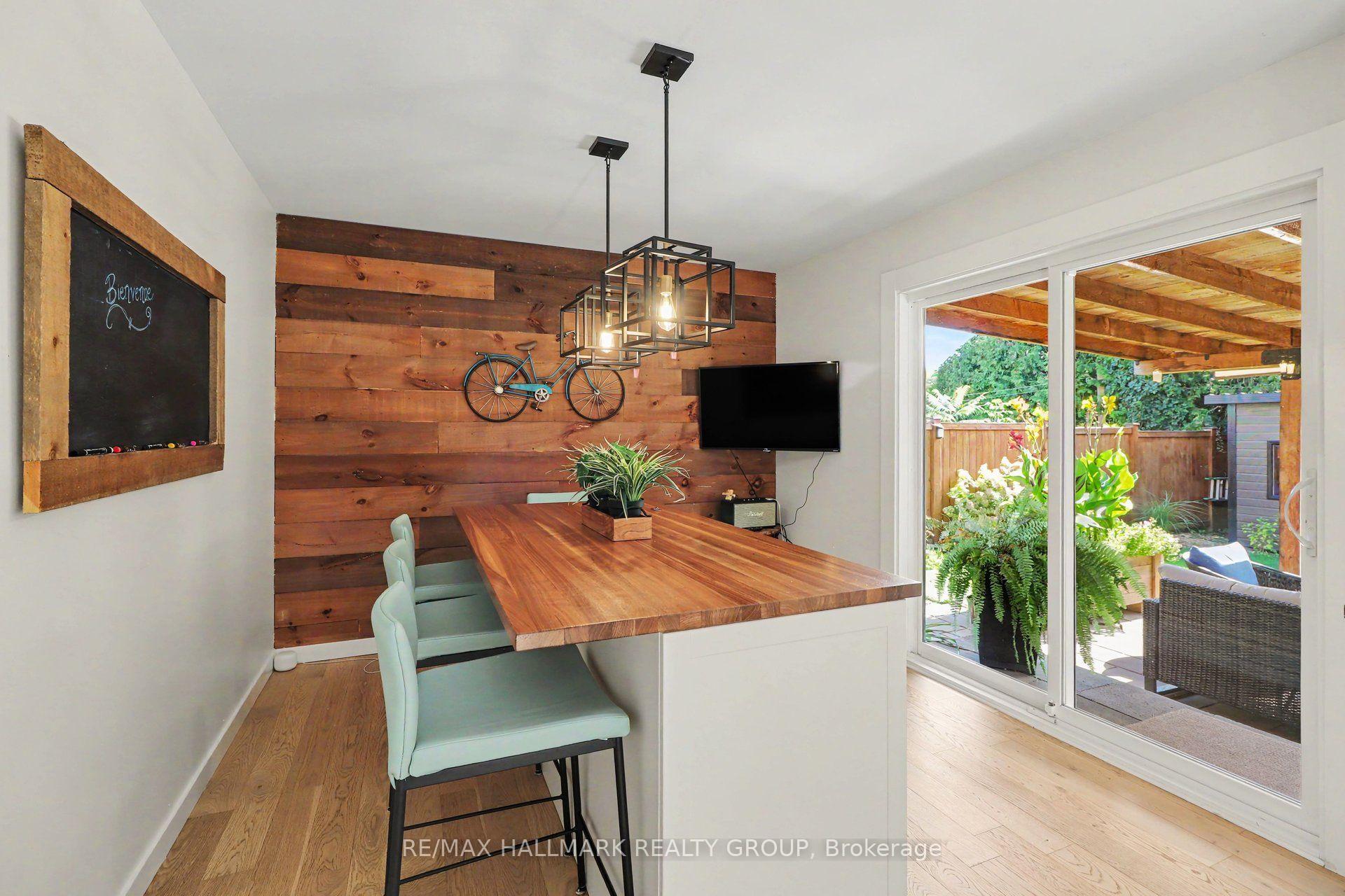 Photo 14 of 60 Woodburn Drive, Ottawa, Blackburn Hamlet — HOMEH