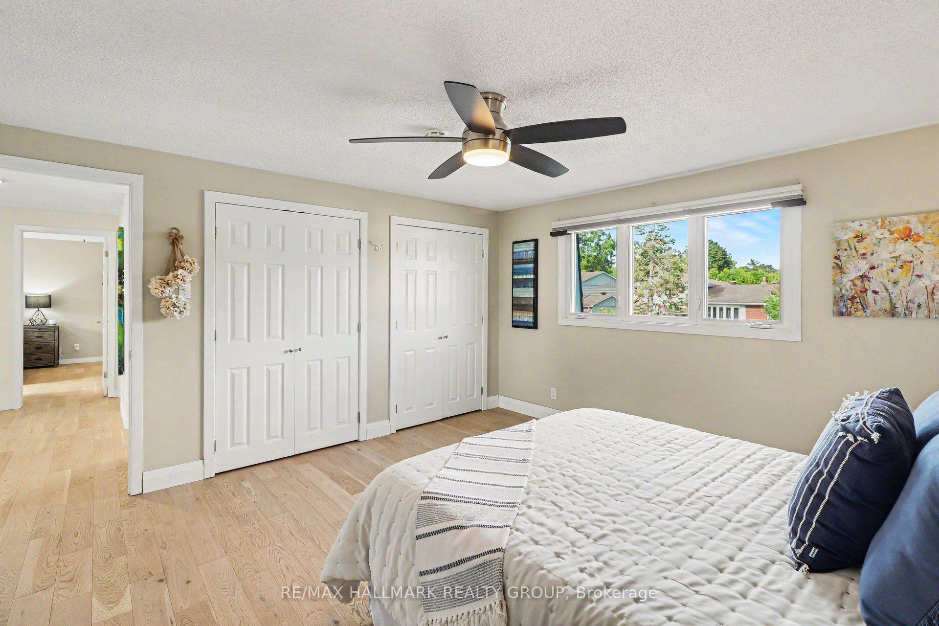 Photo 24 of 60 Woodburn Drive, Ottawa, Blackburn Hamlet — HOMEH