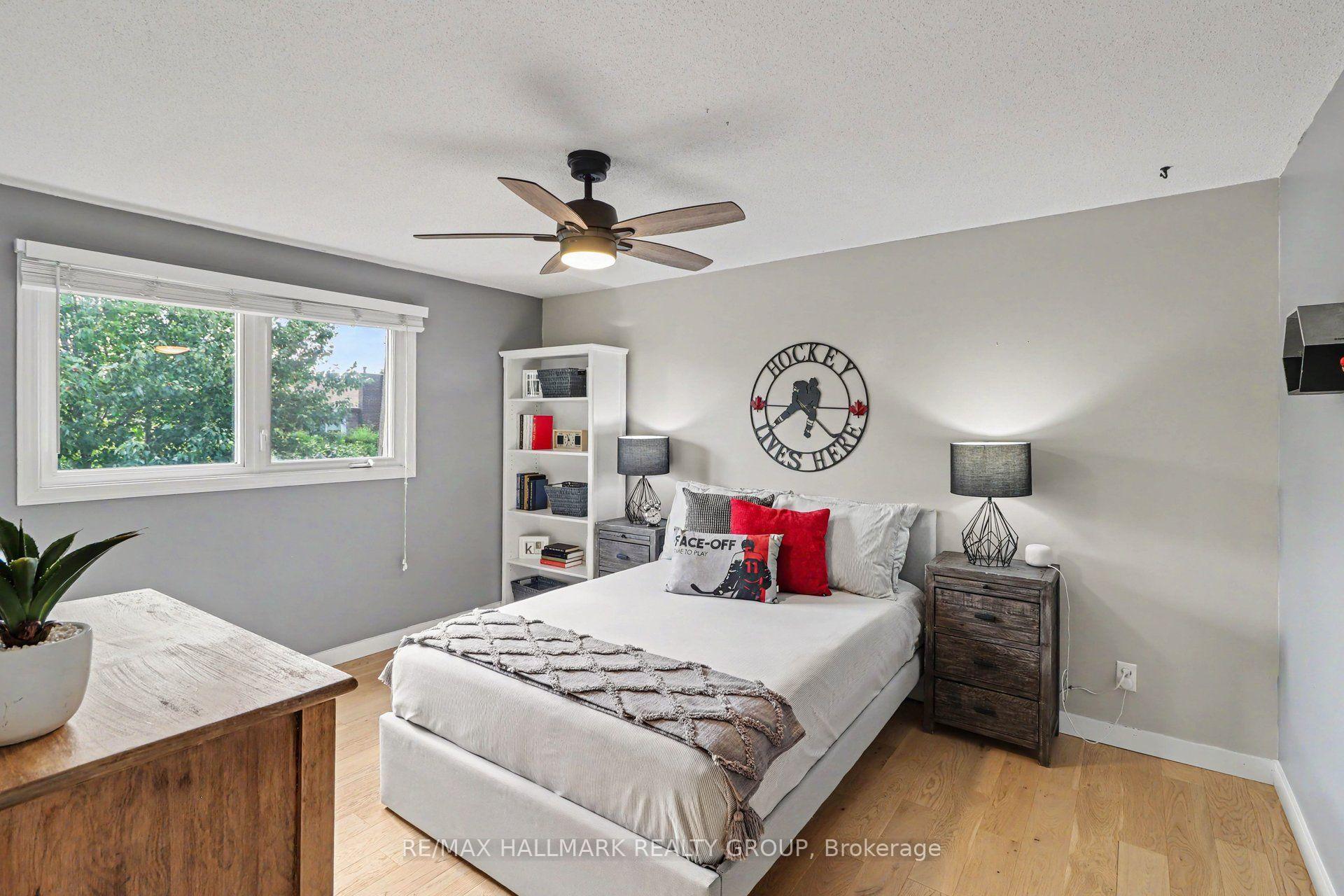 Photo 25 of 60 Woodburn Drive, Ottawa, Blackburn Hamlet — HOMEH