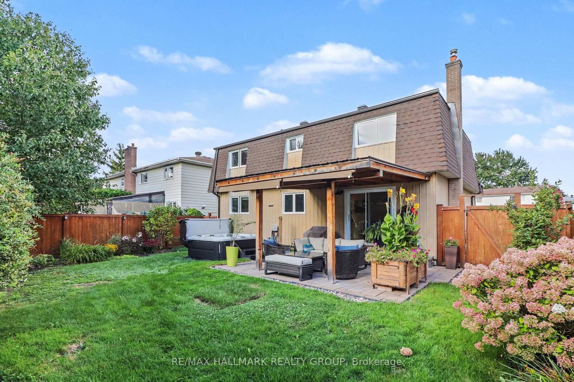 Photo 39 of 60 Woodburn Drive, Ottawa, Blackburn Hamlet — HOMEH