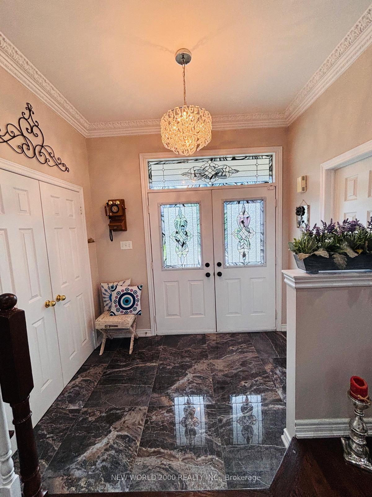 Photo 3 of 137 Fitzgerald Crescent, Milton, Dempsey — HOMEH