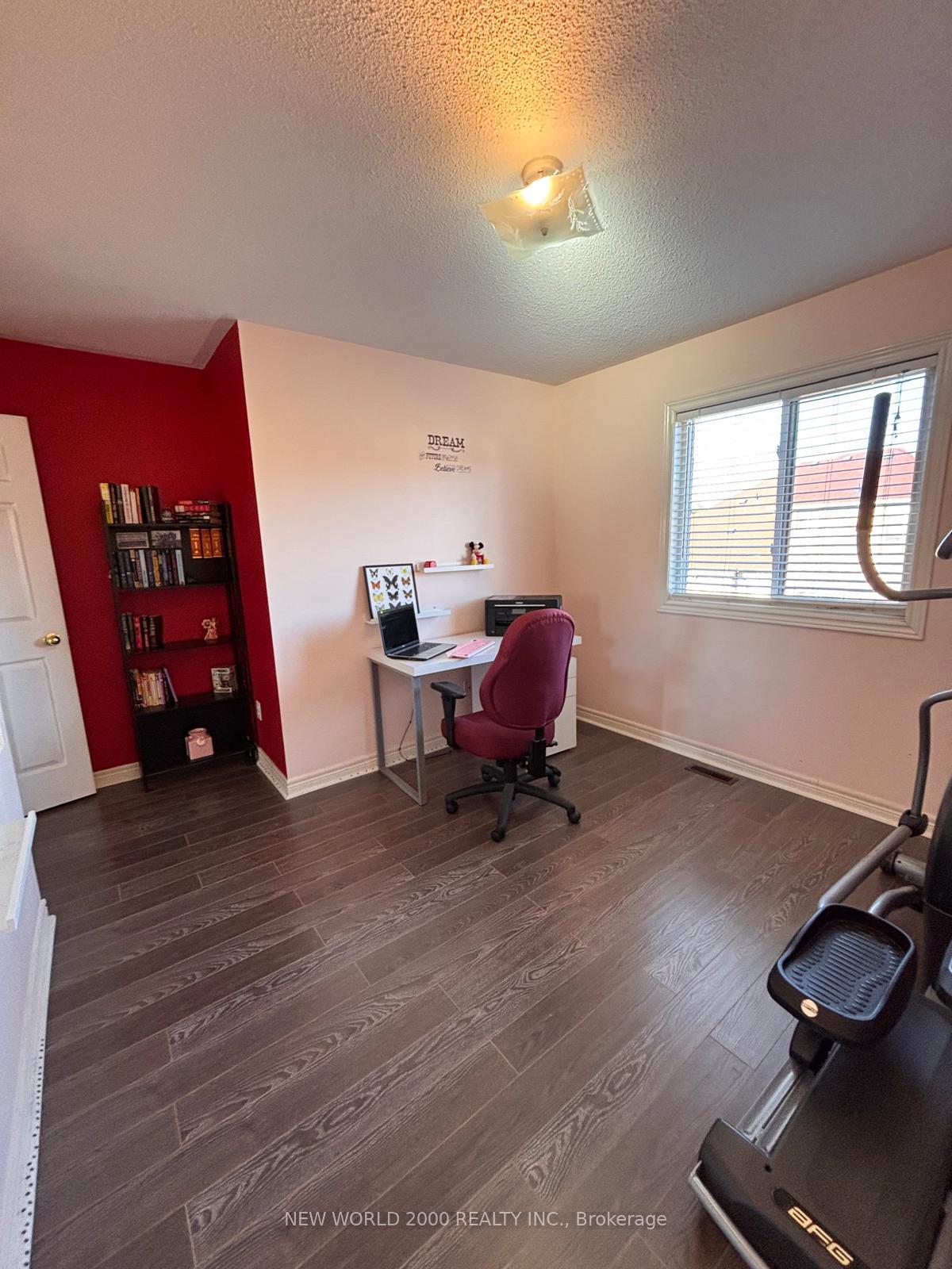 Photo 16 of 137 Fitzgerald Crescent, Milton, Dempsey — HOMEH