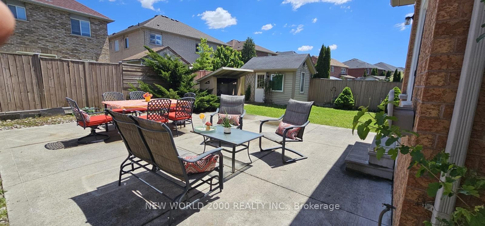 Photo 35 of 137 Fitzgerald Crescent, Milton, Dempsey — HOMEH
