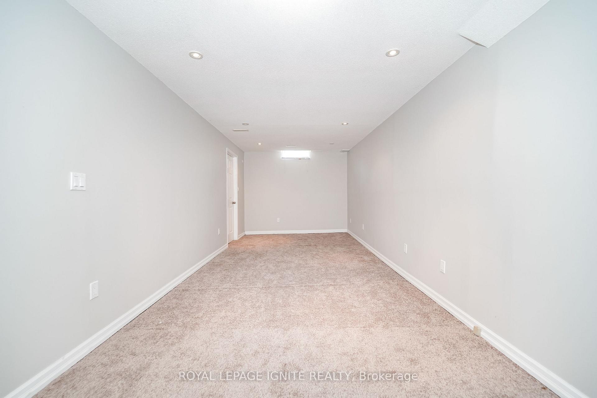 Photo 24 of 21 Halfmoon Square, Scarborough, Highland Creek — HOMEH
