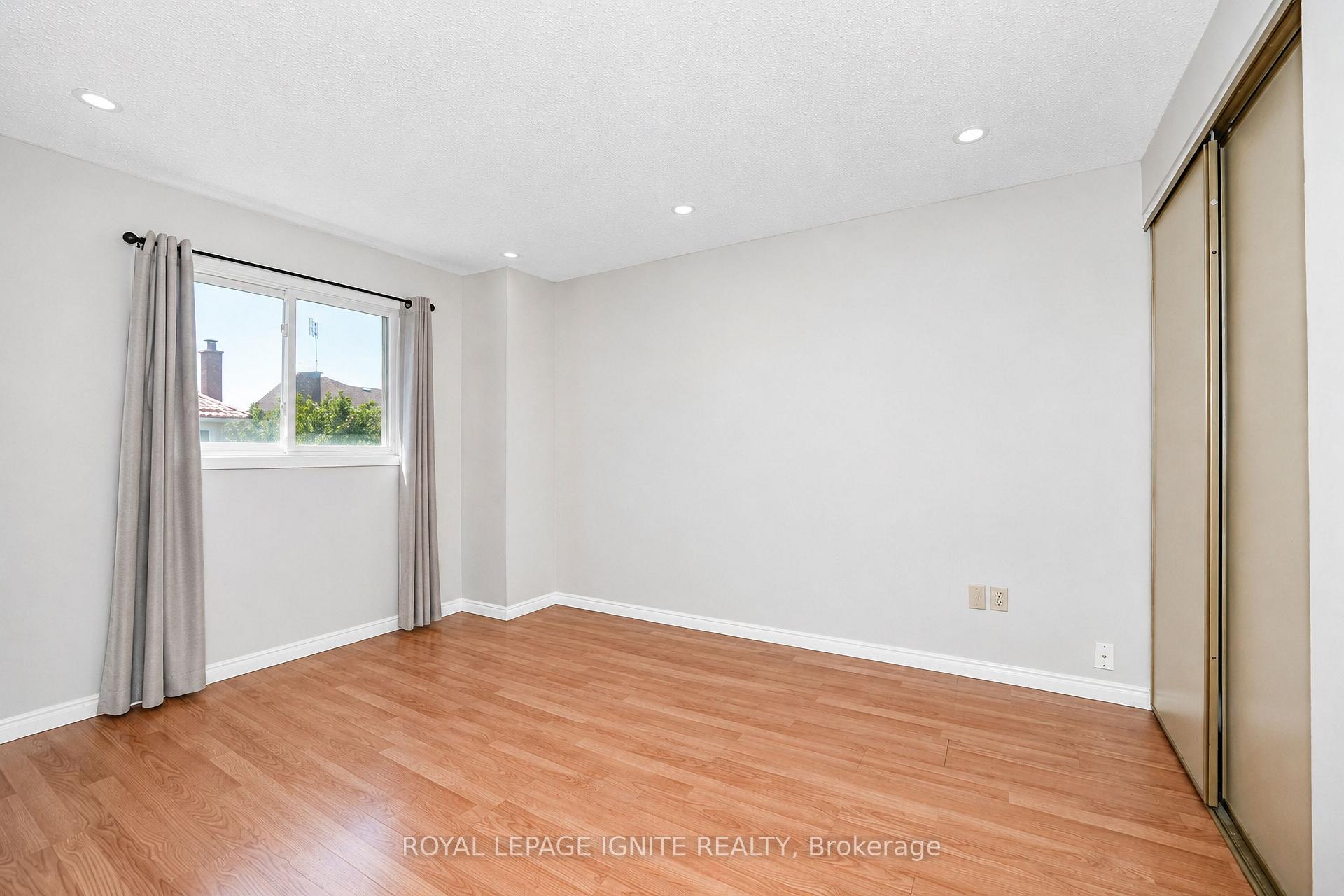 Photo 27 of 21 Halfmoon Square, Scarborough, Highland Creek — HOMEH