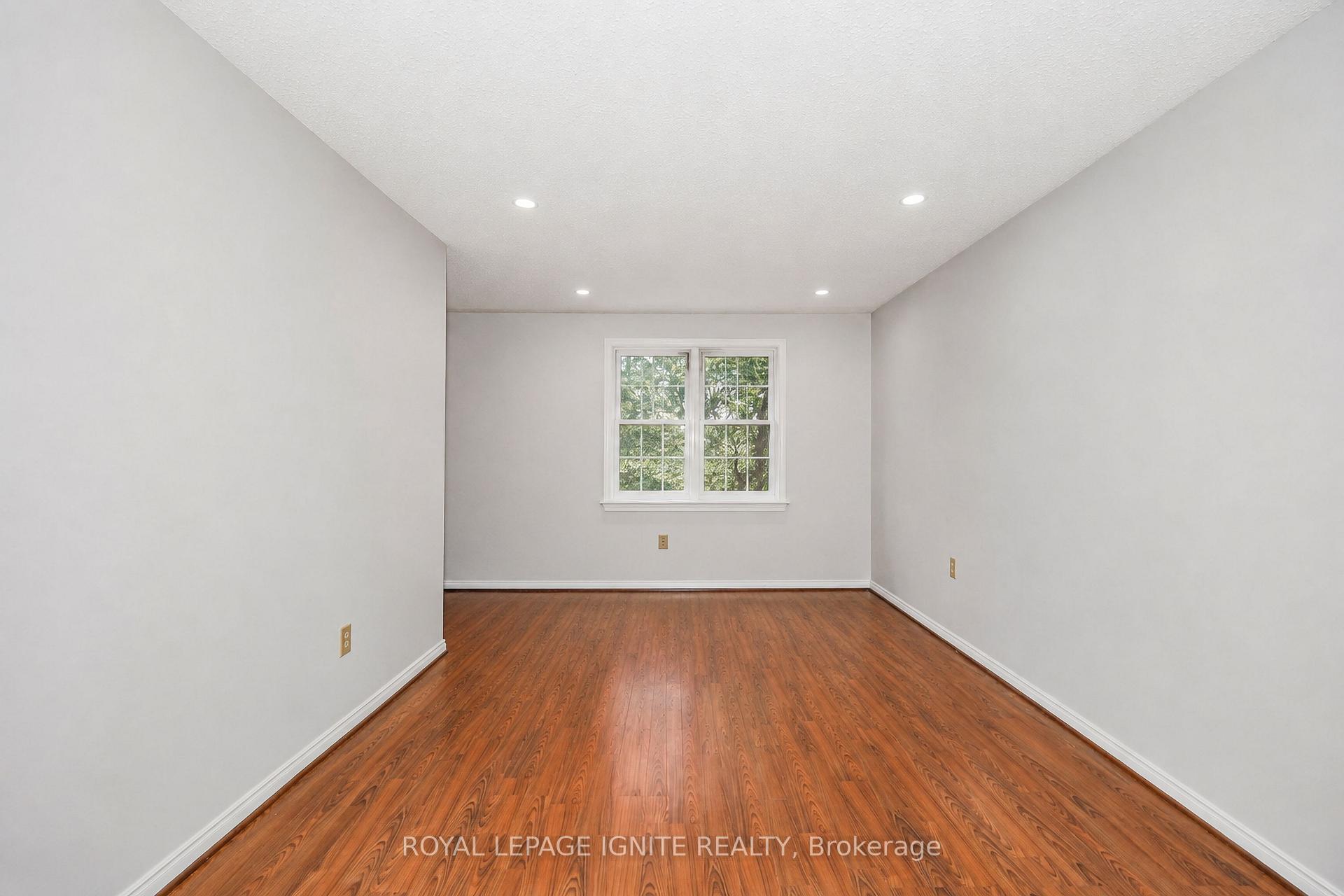 Photo 29 of 21 Halfmoon Square, Scarborough, Highland Creek — HOMEH