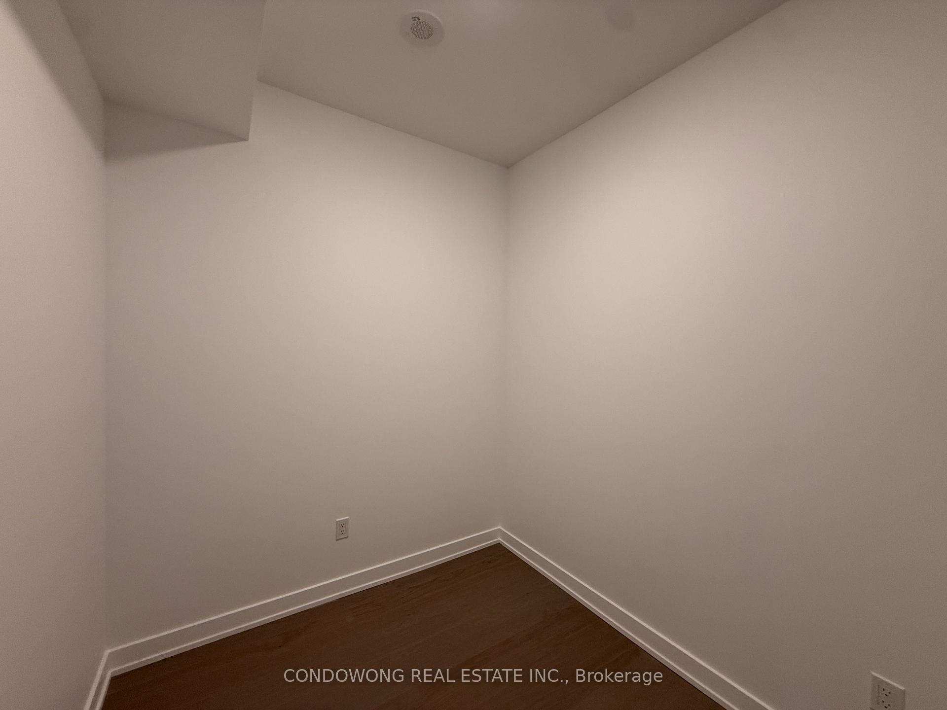 Photo 10 of Unit 2009, 91 Montclair Avenue, Toronto, Forest Hill South — HOMEH