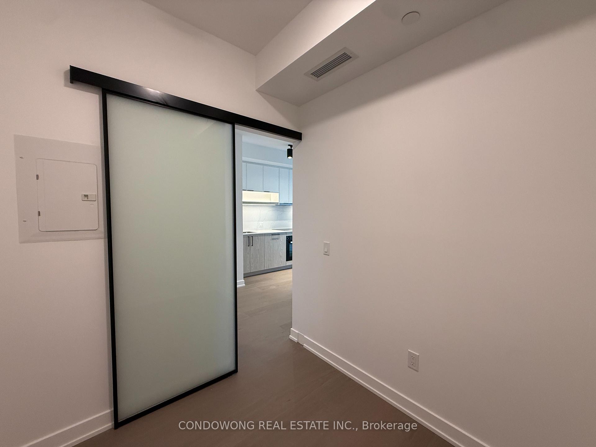 Photo 11 of Unit 2009, 91 Montclair Avenue, Toronto, Forest Hill South — HOMEH