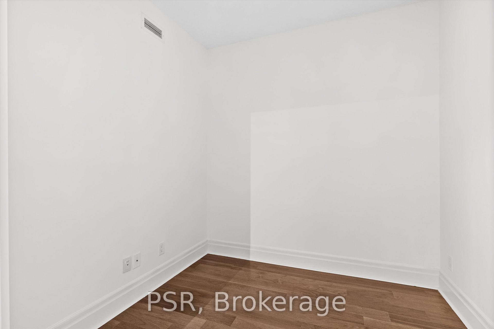 Photo 11 of Unit 706, 151 Upper Duke Crescent, Markham, Unionville — HOMEH