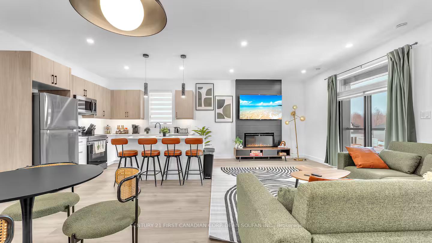 Photo 18 of 3857 Petalpath Way, London, South V — HOMEH