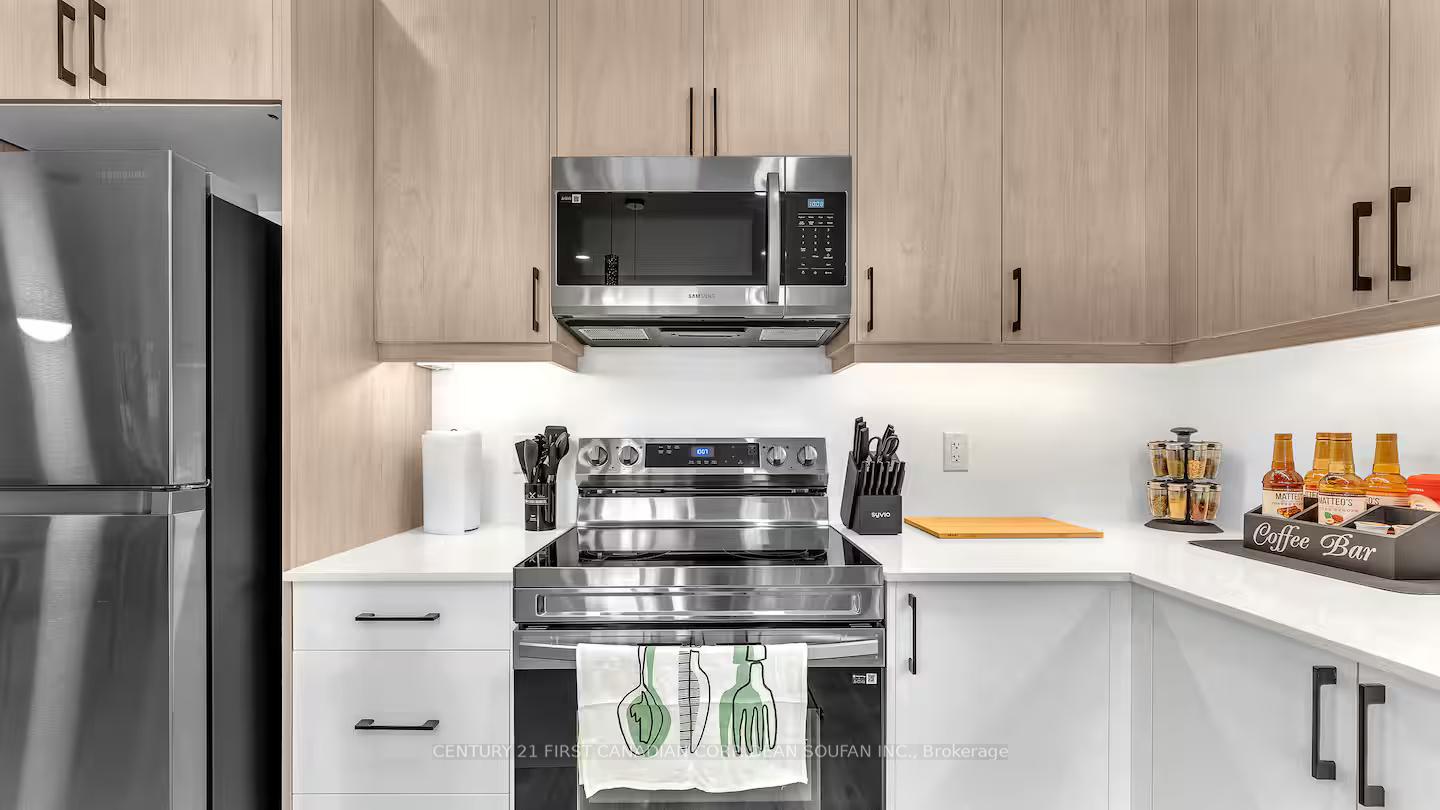 Photo 23 of 3857 Petalpath Way, London, South V — HOMEH