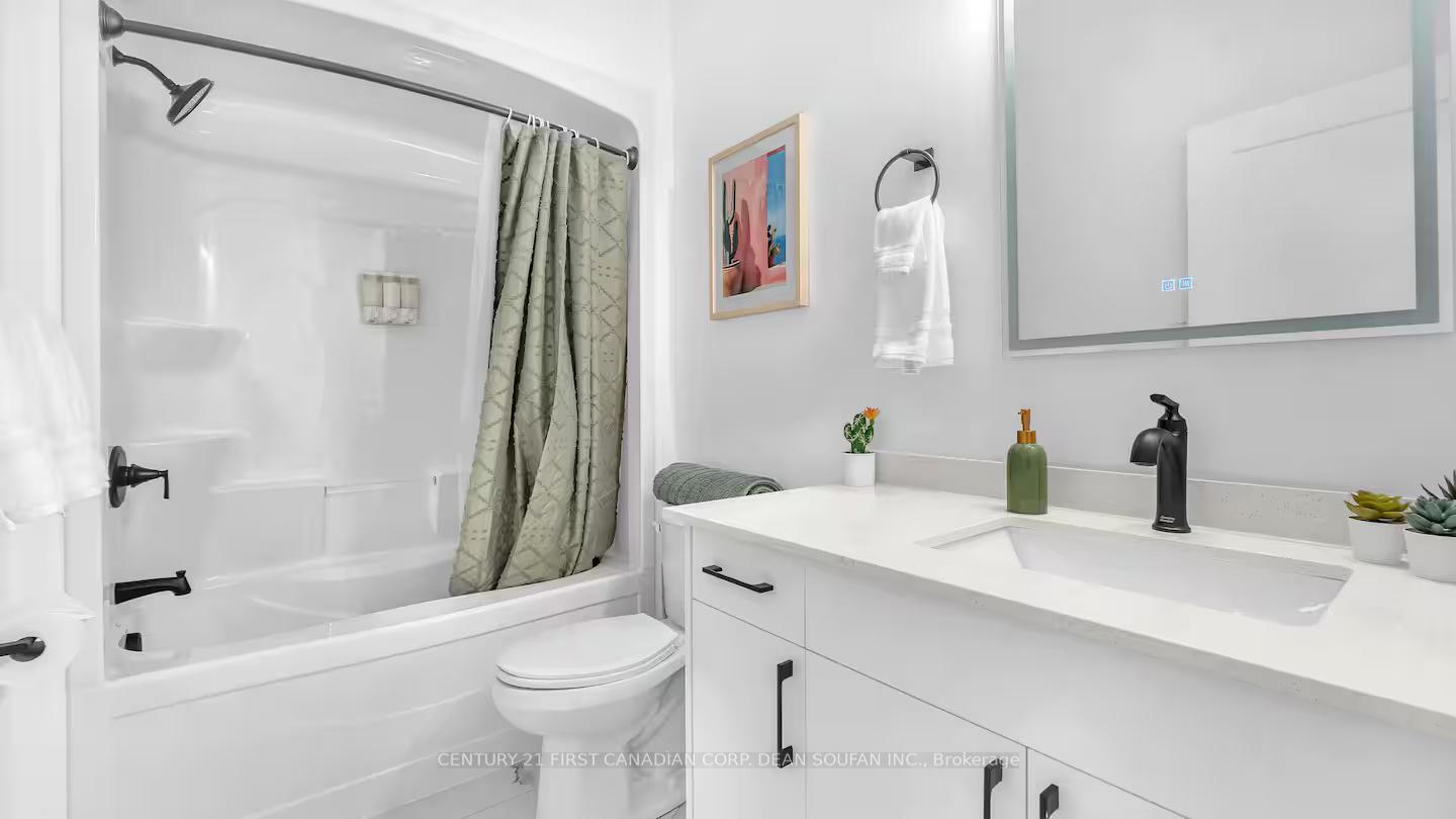 Photo 45 of 3857 Petalpath Way, London, South V — HOMEH