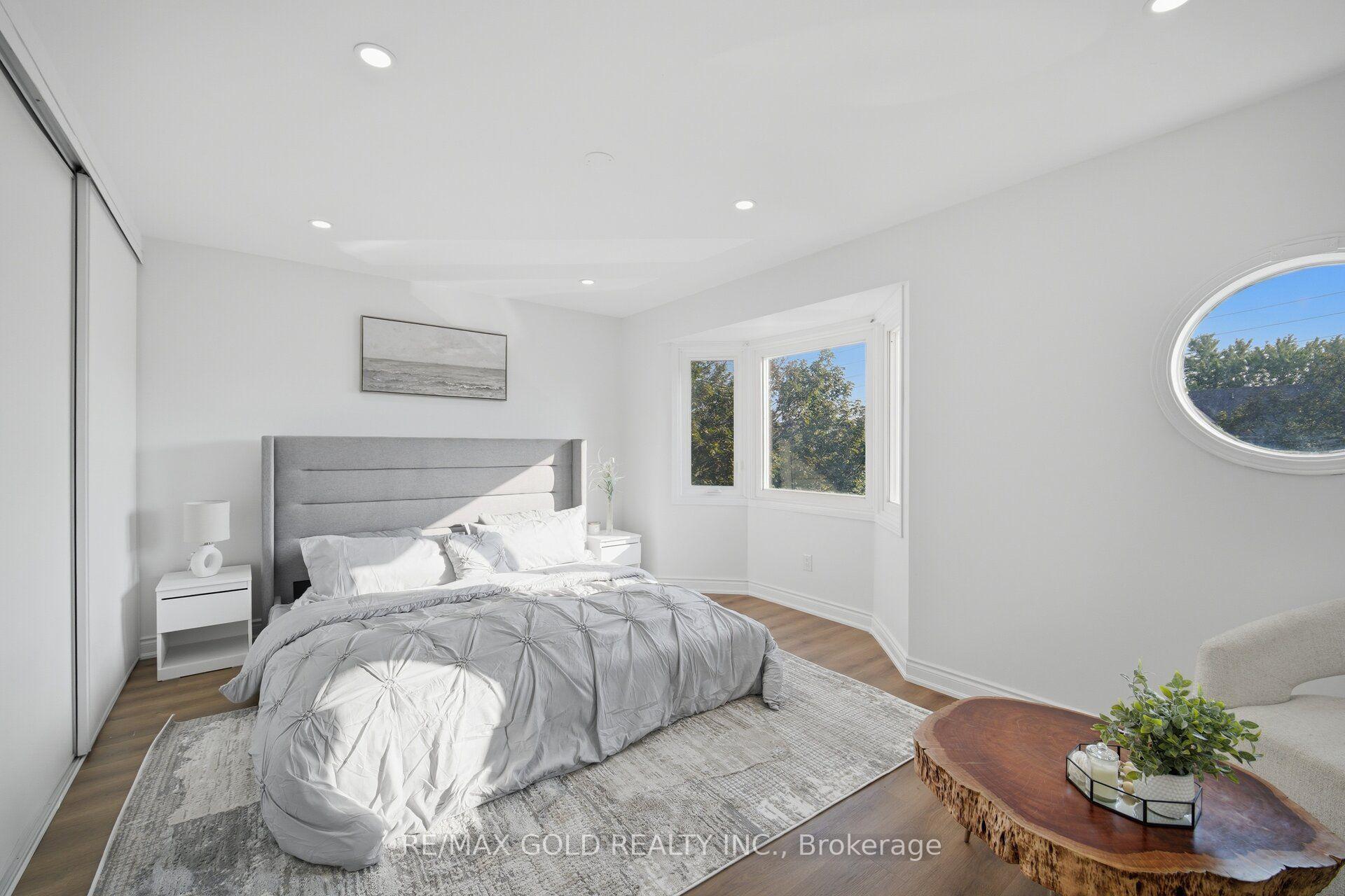 Photo 26 of 29 Fern Valley Crescent, Brampton, Sandringham-Wellington — HOMEH