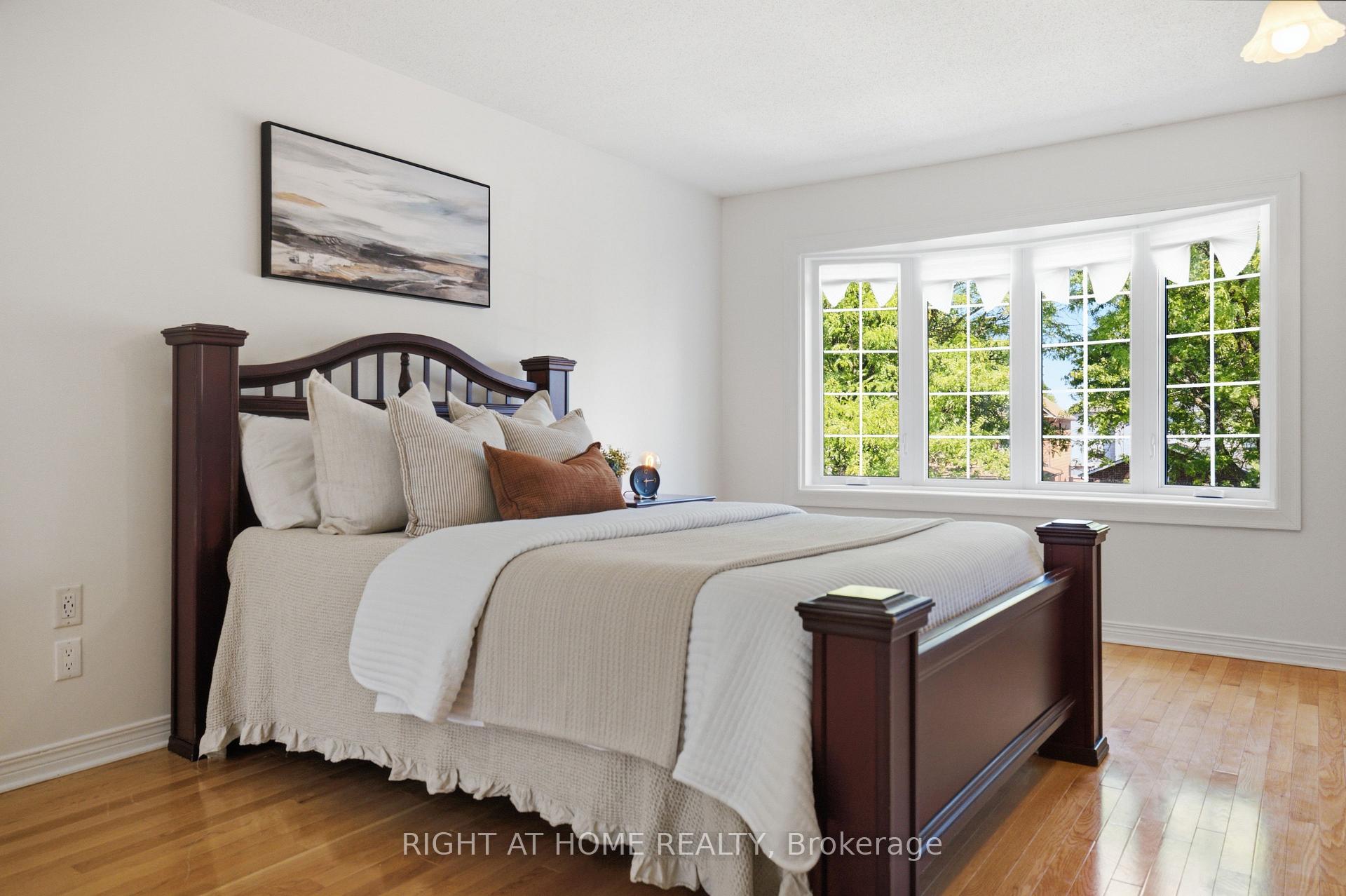 Photo 17 of 34 Cellini Court, Ottawa, Hunt Club Park — HOMEH