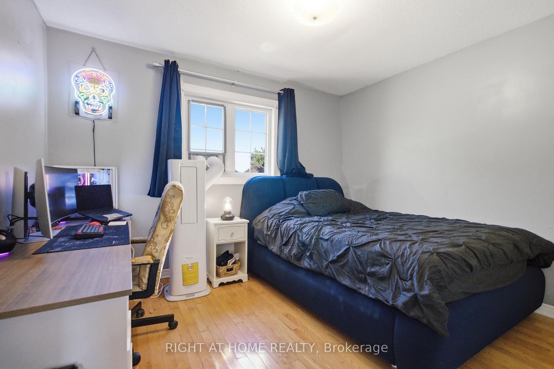 Photo 19 of 34 Cellini Court, Ottawa, Hunt Club Park — HOMEH