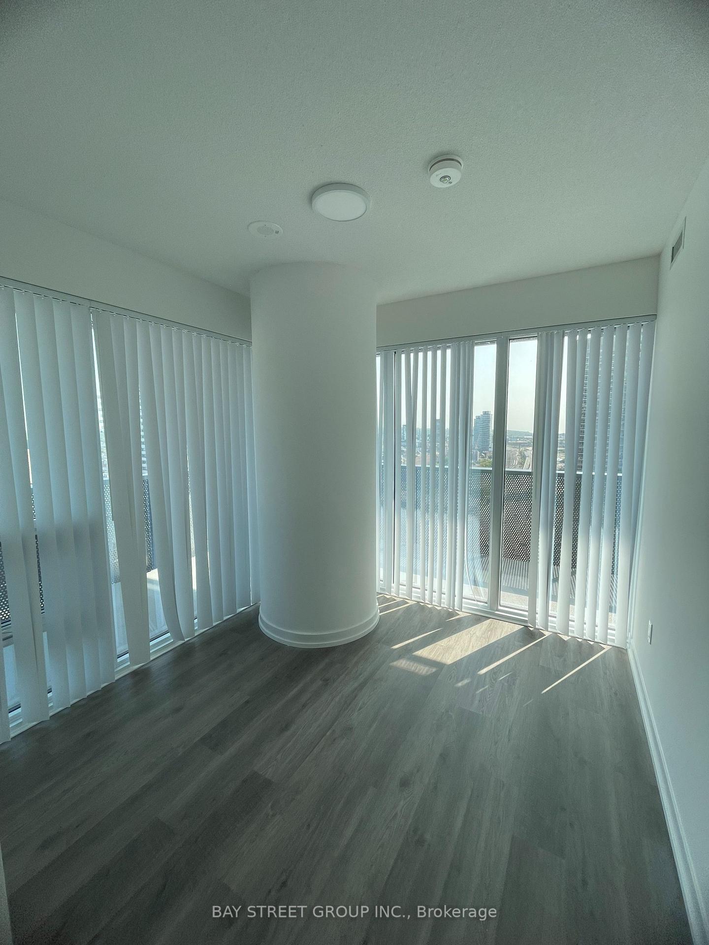 Photo 7 of Unit 2905, 55 Cooper Street, Toronto, Waterfront Communities — HOMEH