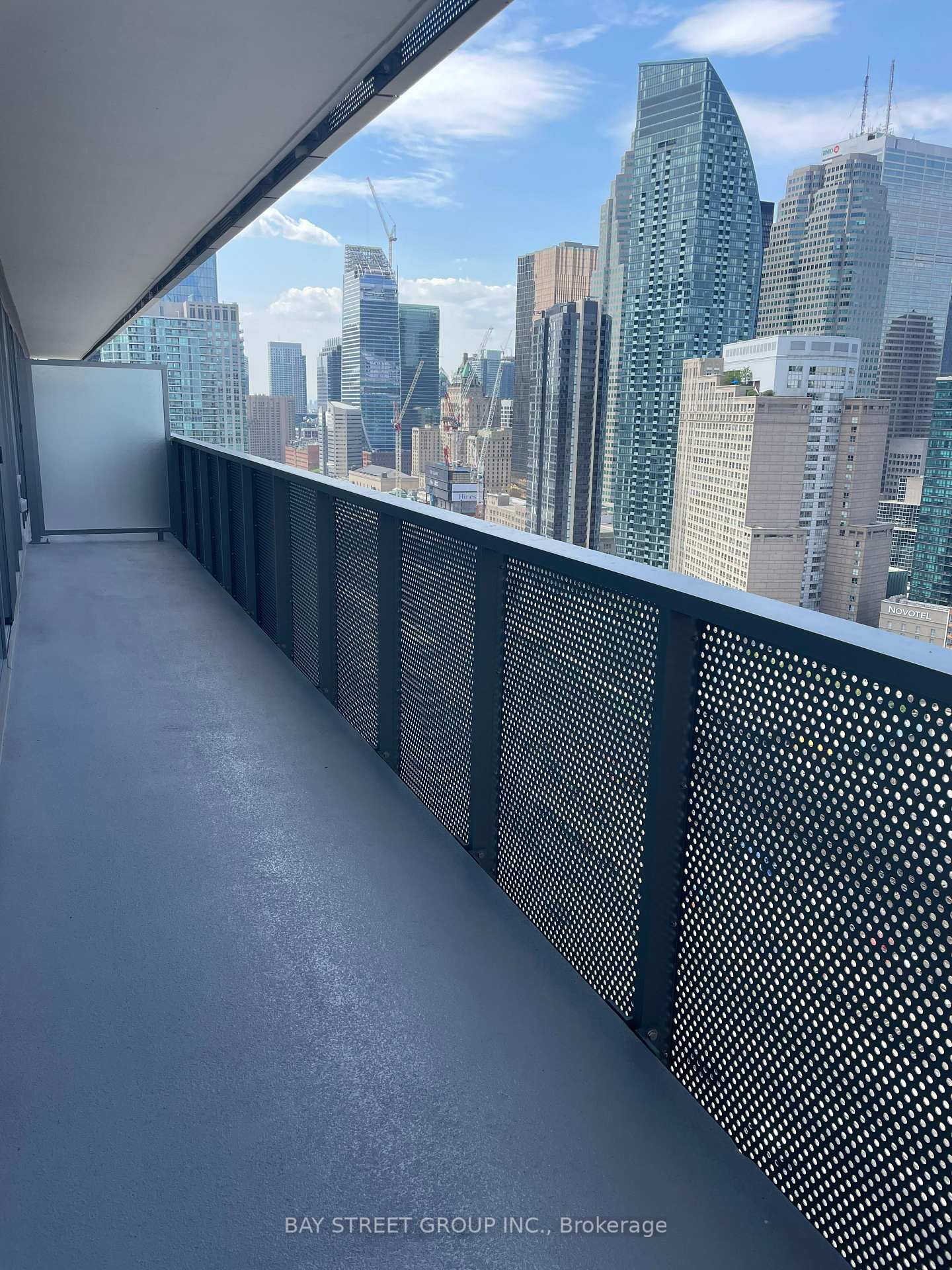Photo 10 of Unit 2905, 55 Cooper Street, Toronto, Waterfront Communities — HOMEH