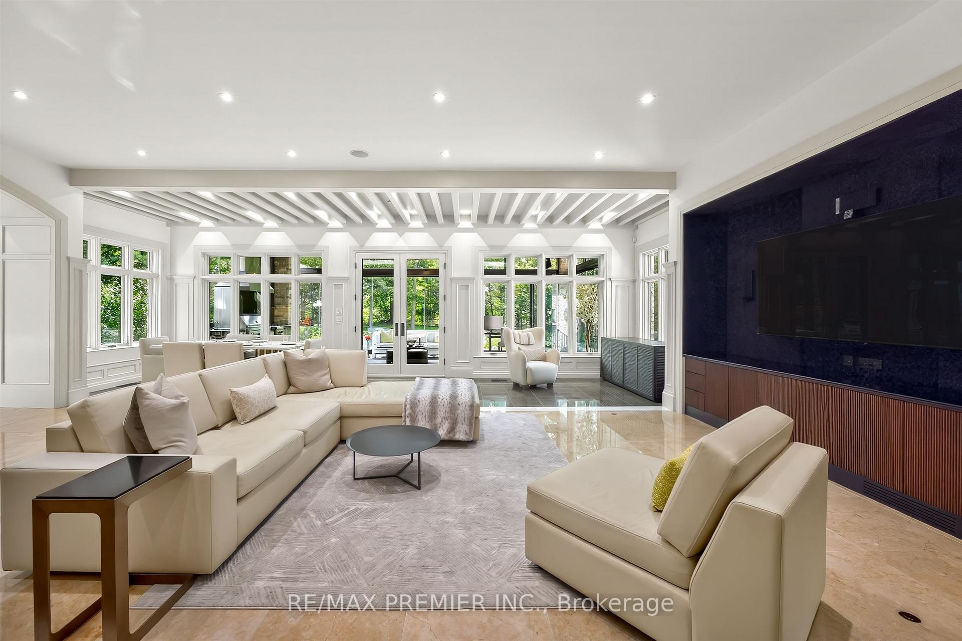 Photo 11 of 40 Golf Avenue, Vaughan, East Woodbridge — HOMEH