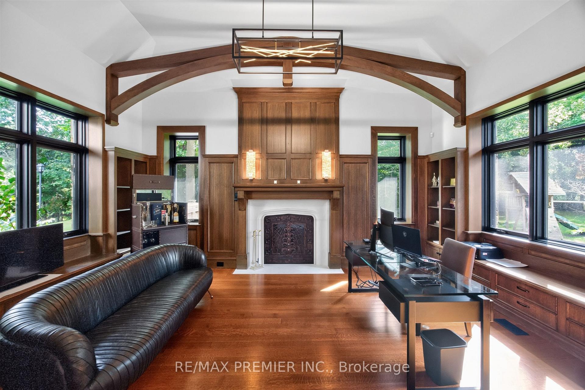 Photo 13 of 40 Golf Avenue, Vaughan, East Woodbridge — HOMEH