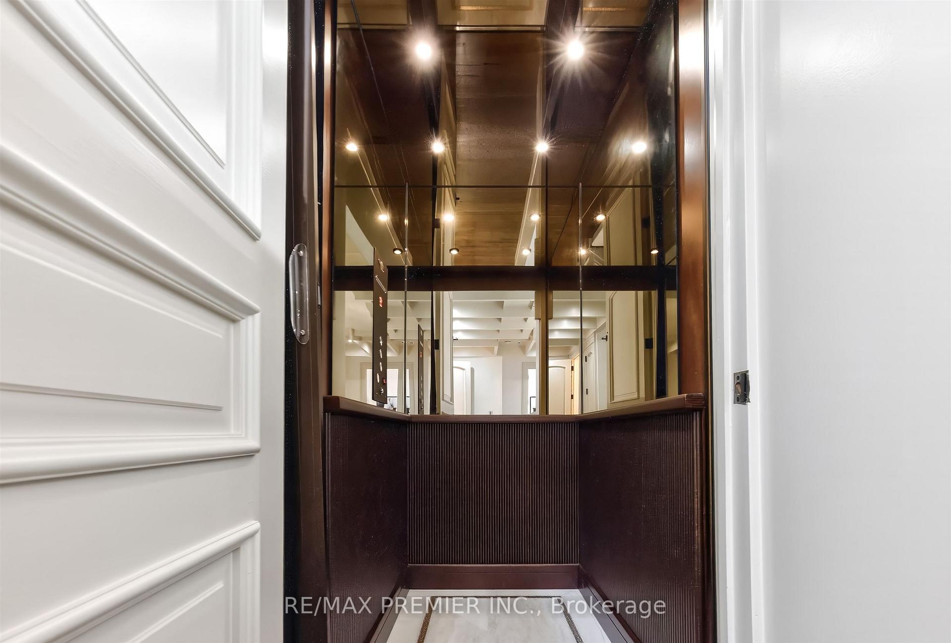 Photo 19 of 40 Golf Avenue, Vaughan, East Woodbridge — HOMEH