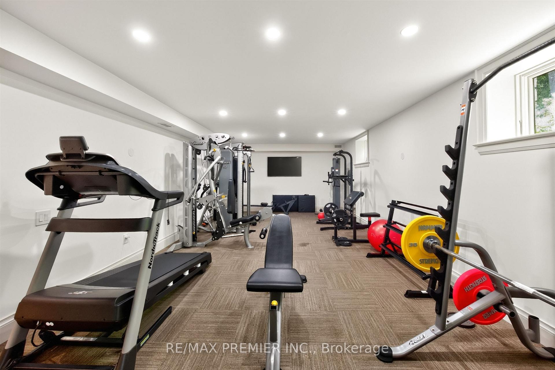Photo 43 of 40 Golf Avenue, Vaughan, East Woodbridge — HOMEH