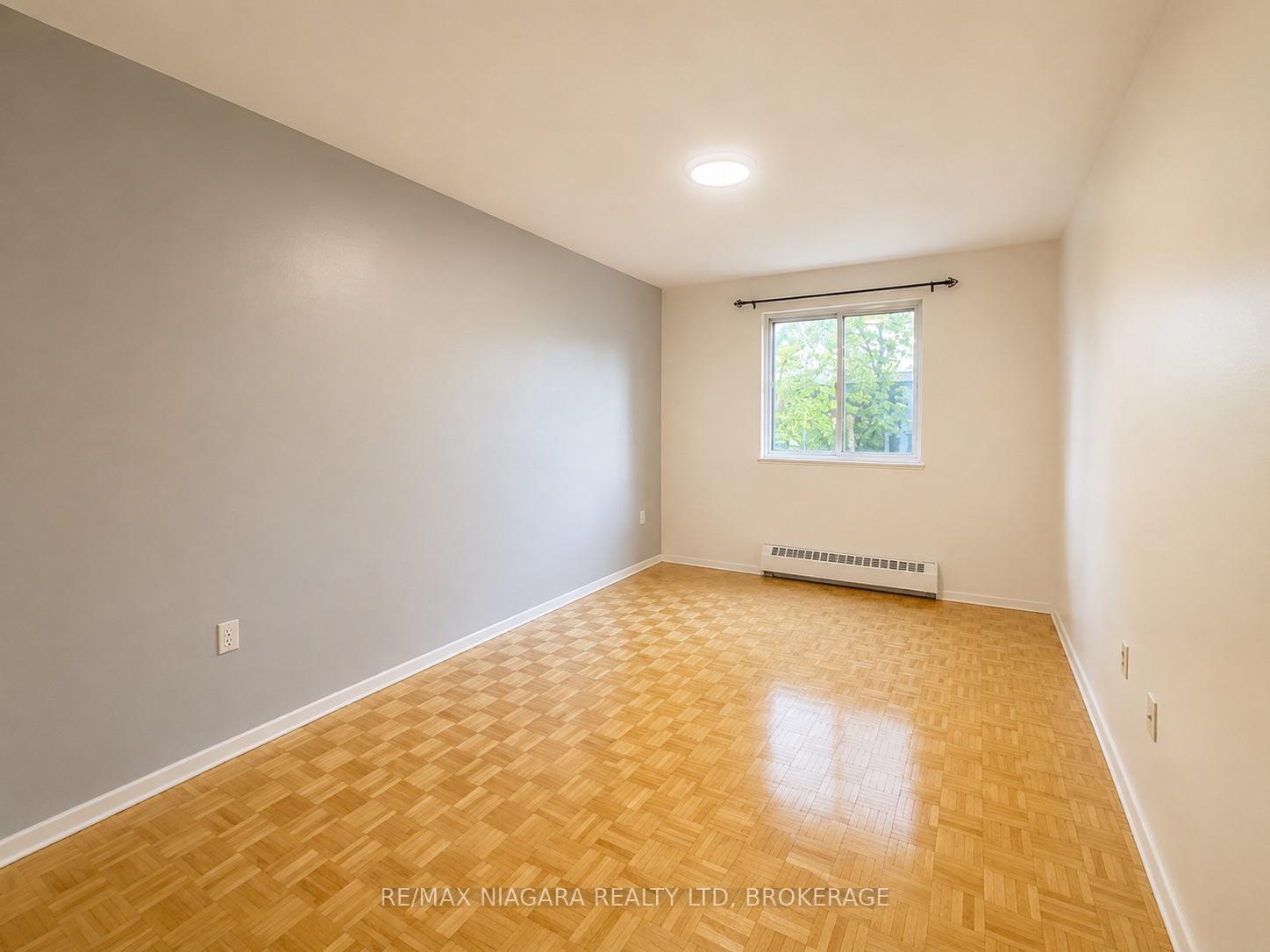 Photo 10 of Unit 103, 550 King Street, Midland — HOMEH