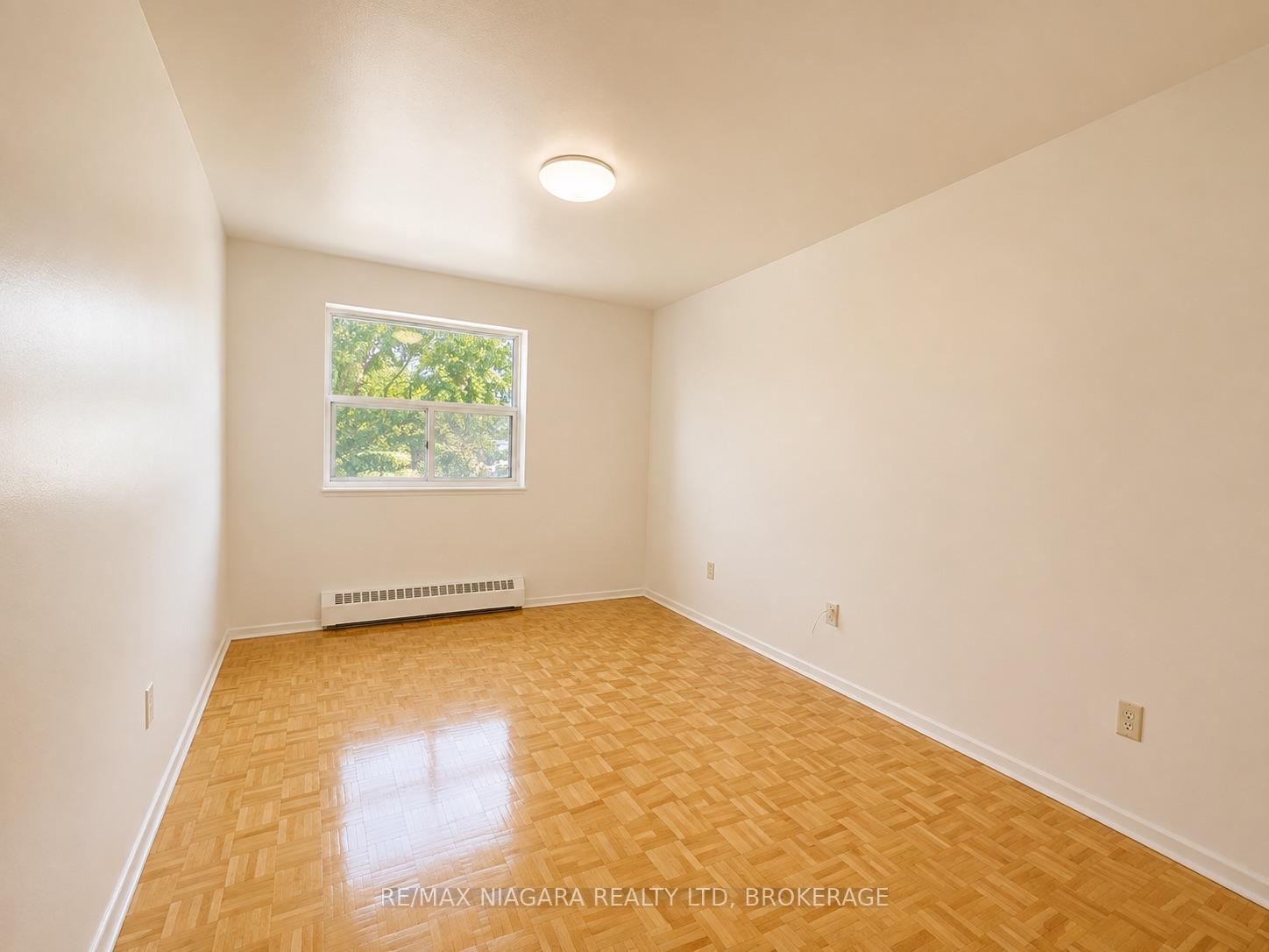 Photo 8 of Unit 304, 550 King Street, Midland — HOMEH