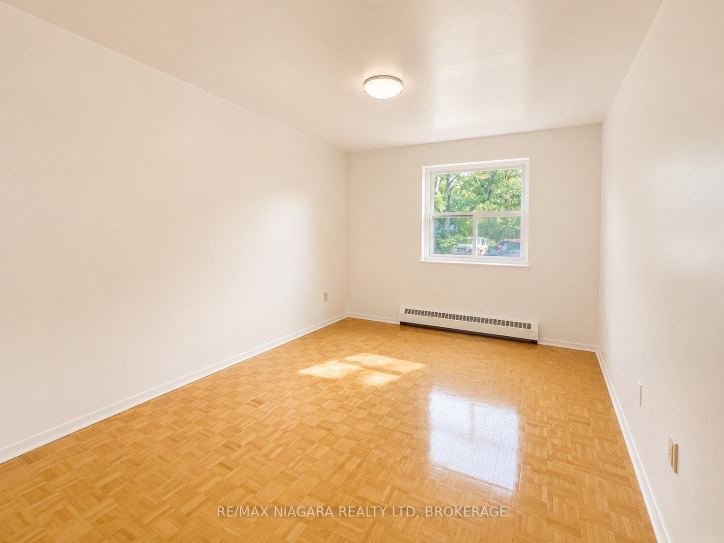 Photo 9 of Unit 304, 550 King Street, Midland — HOMEH