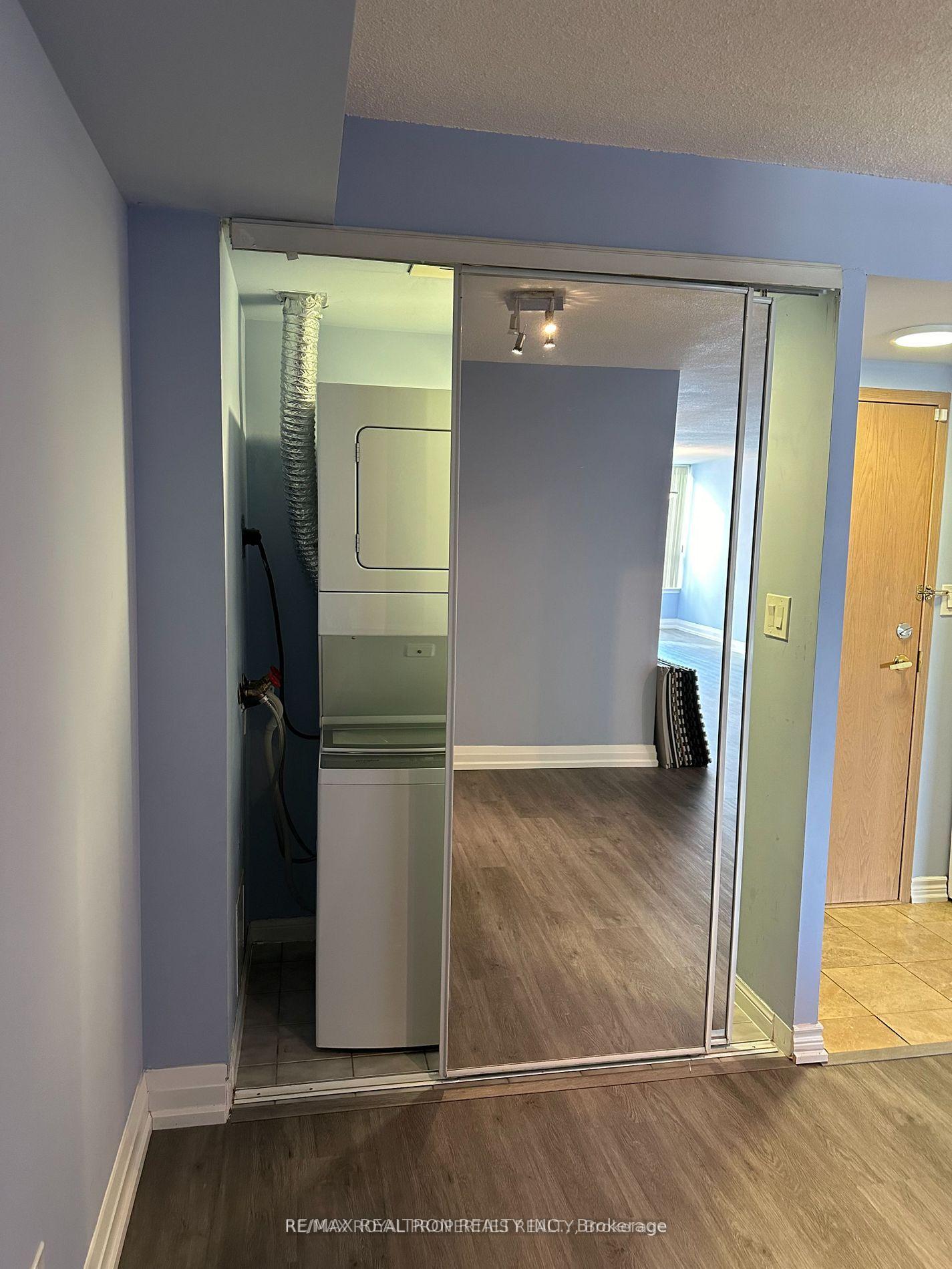 Photo 14 of Unit 718, 88 Corporate Drive, Scarborough, Woburn — HOMEH