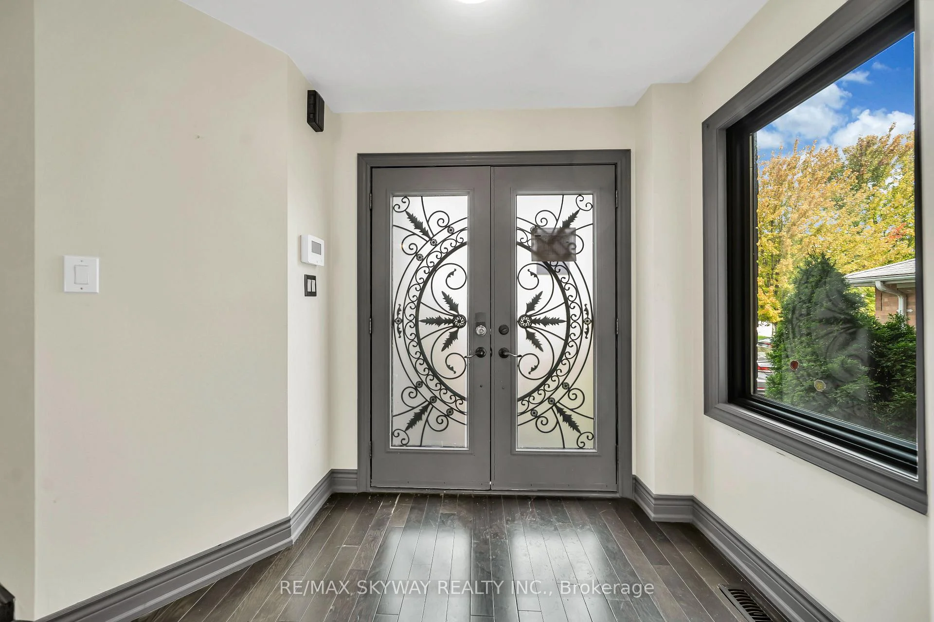 Photo 9 of 2055 Blue Ridge Crescent, Pickering, Brock Ridge — HOMEH