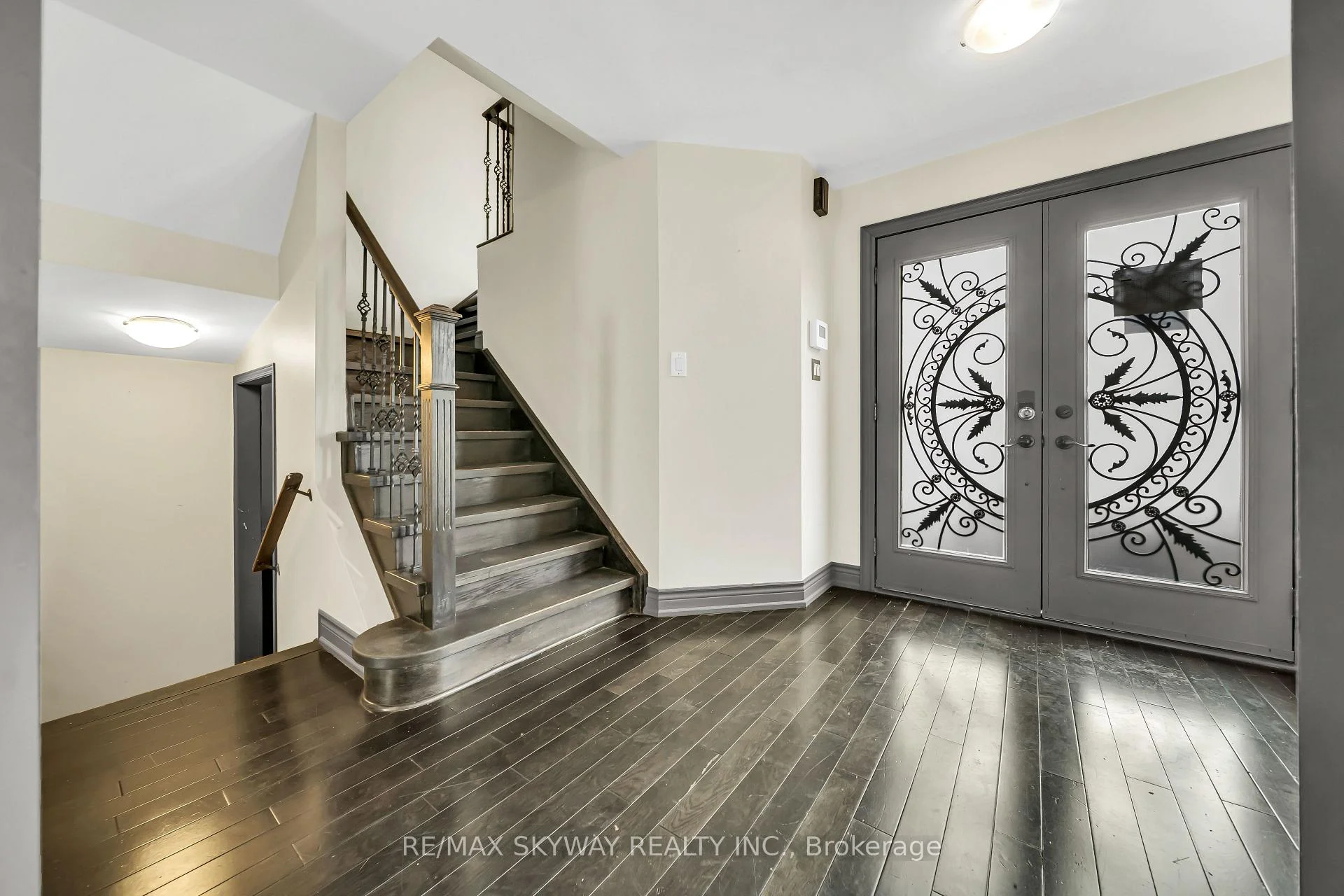 Photo 10 of 2055 Blue Ridge Crescent, Pickering, Brock Ridge — HOMEH