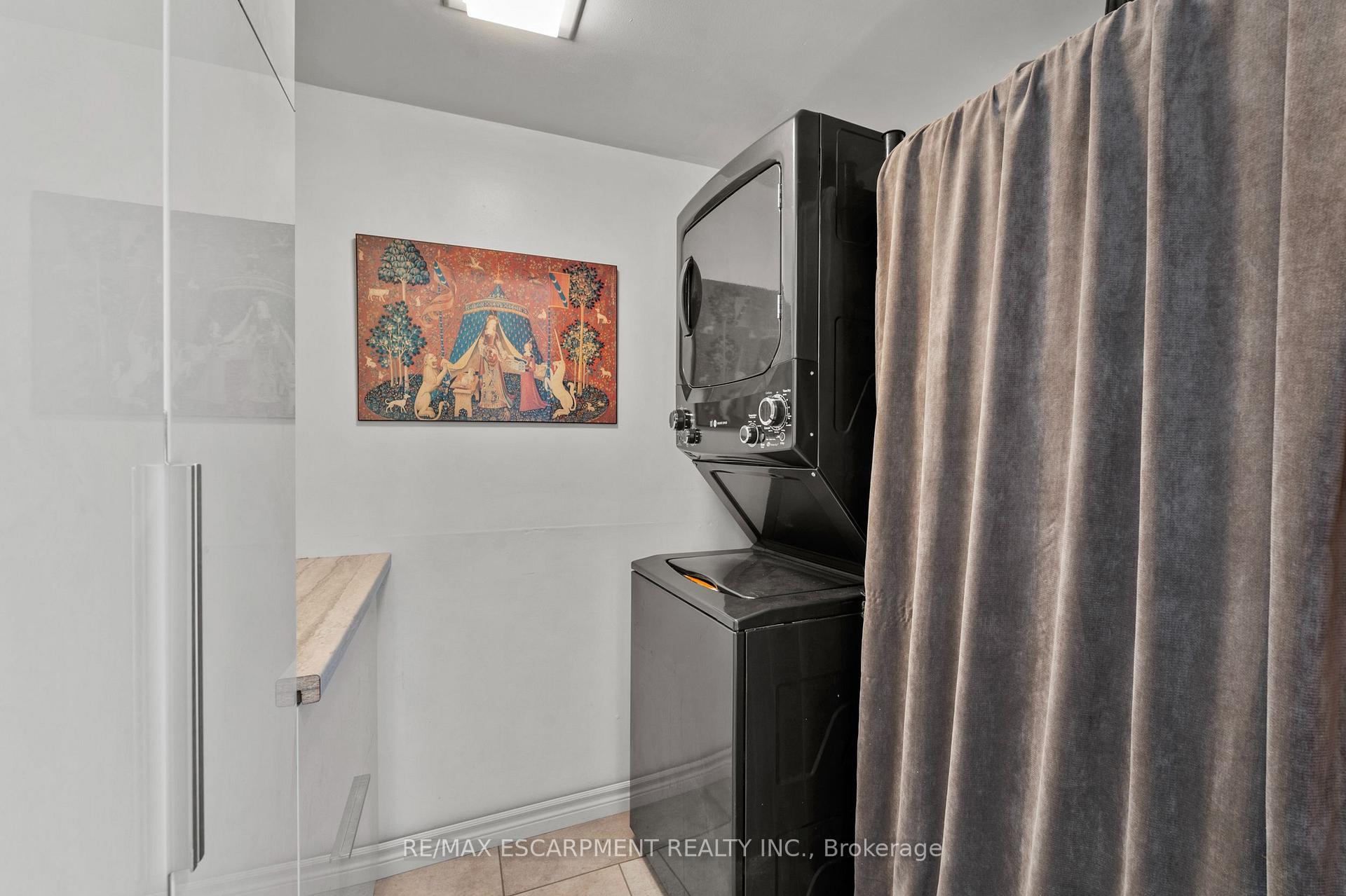 Photo 18 of Unit 2206, 75 Queen Street N, Hamilton, Strathcona — HOMEH