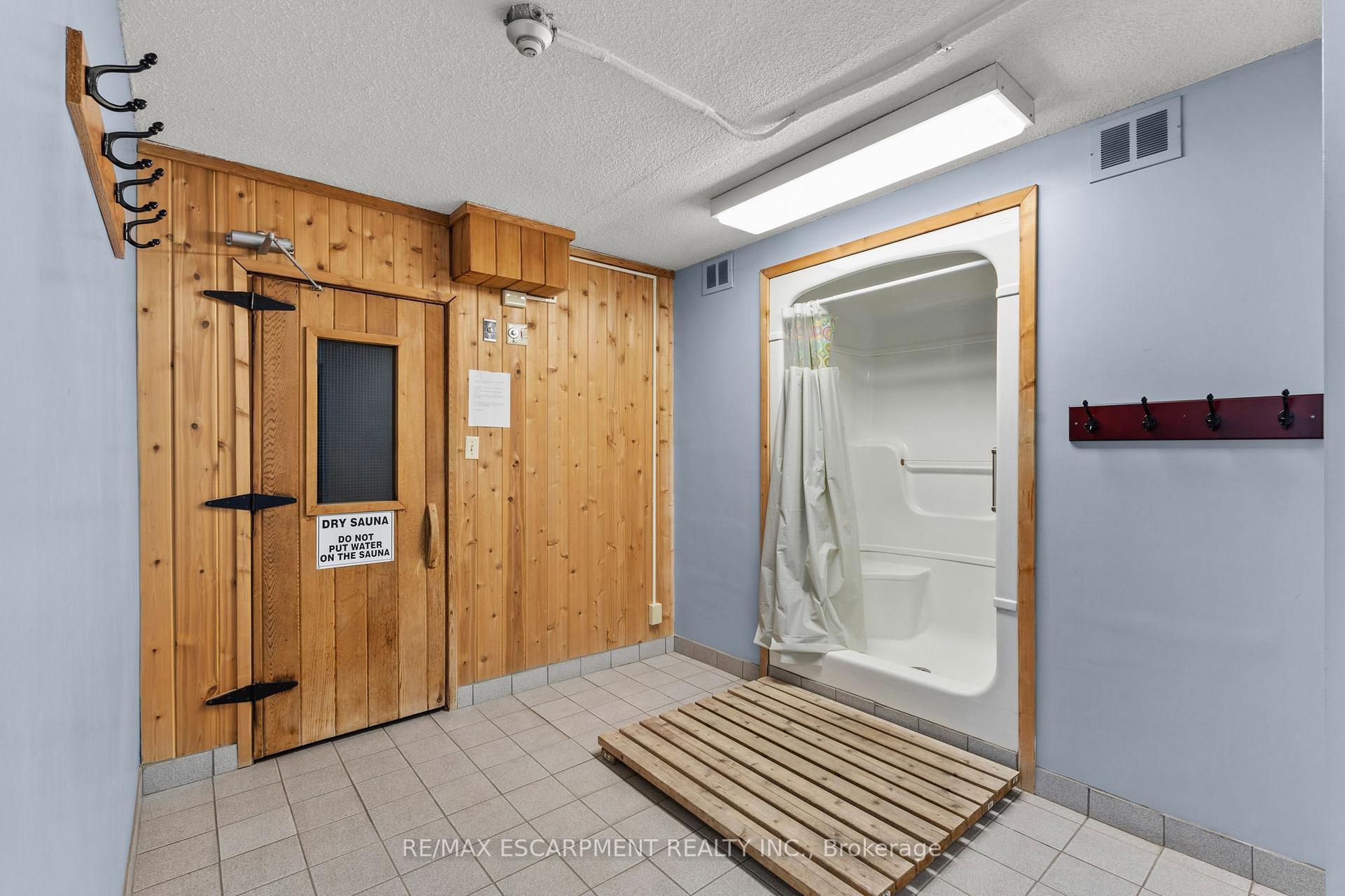 Photo 24 of Unit 2206, 75 Queen Street N, Hamilton, Strathcona — HOMEH