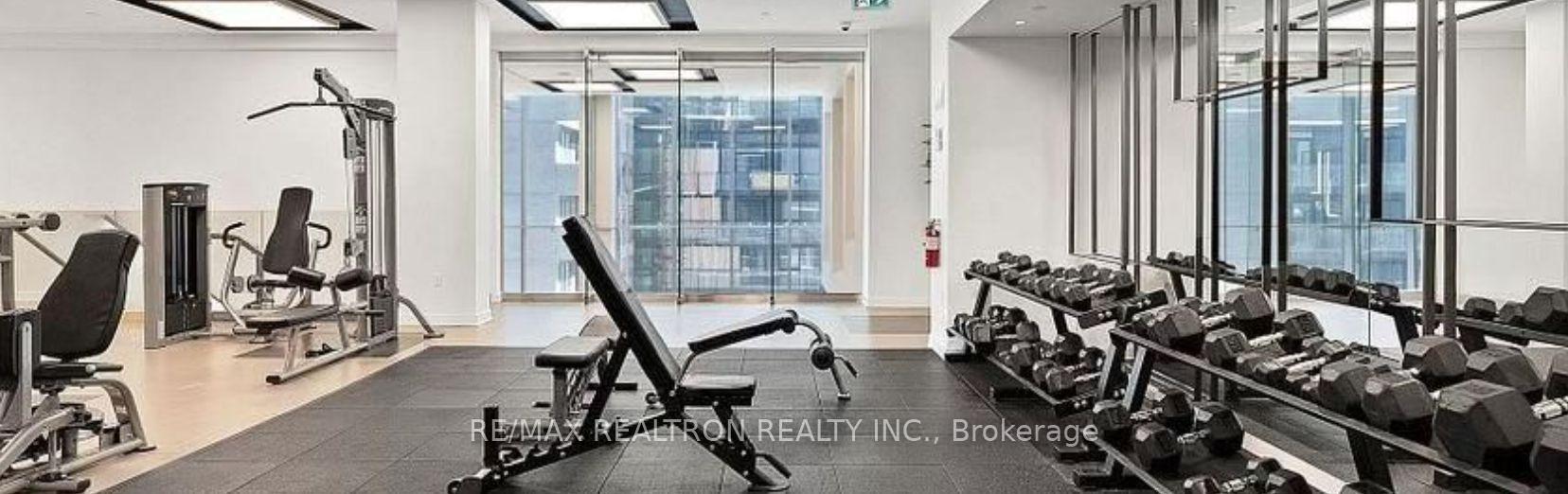 Photo 6 of Unit 3407, 99 Broadway Avenue, Toronto, Mount Pleasant West — HOMEH