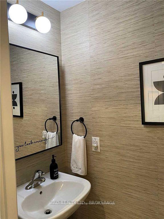 Photo 14 of Unit 42, 1222 Rose Way, Milton, Cobban — HOMEH