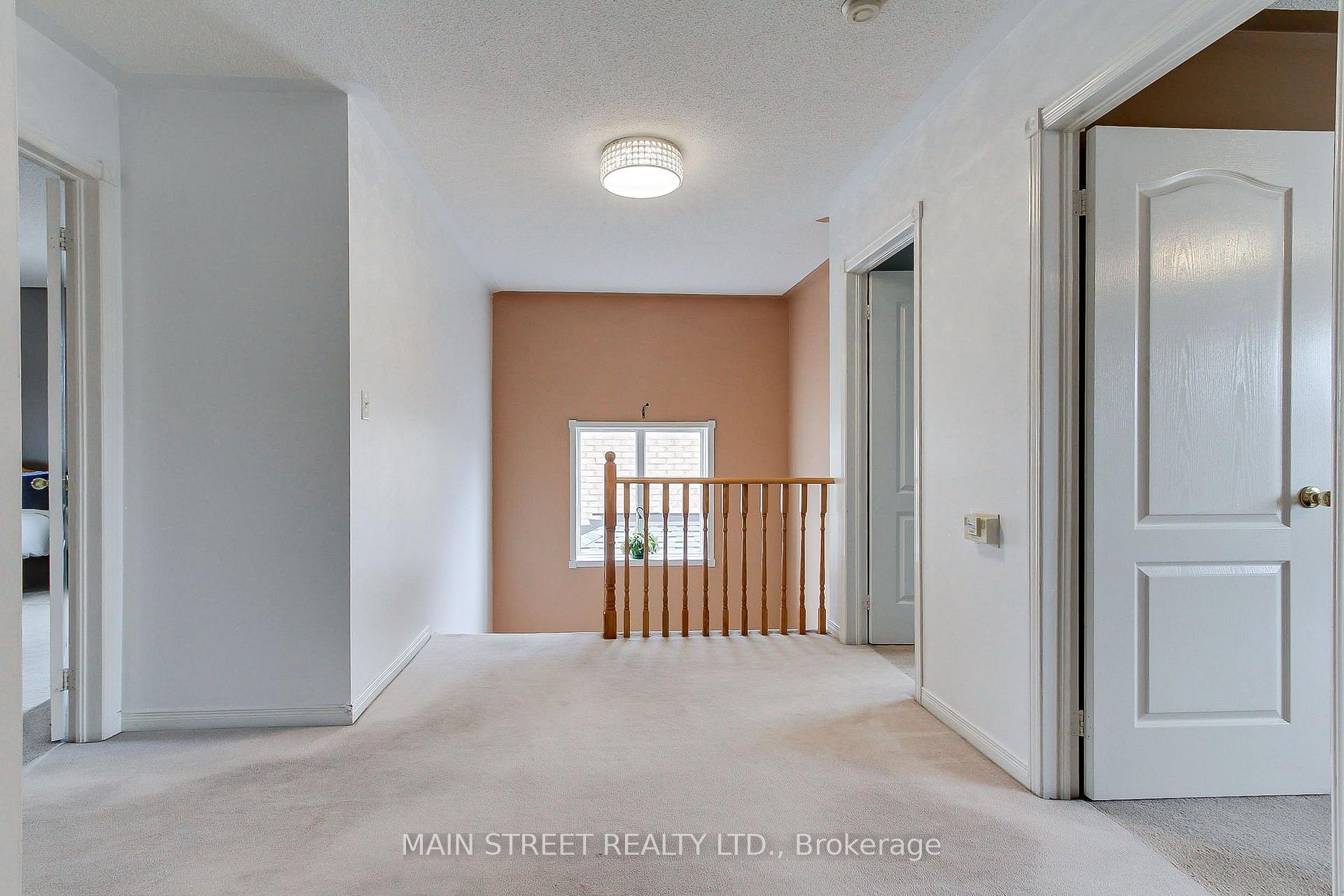 Photo 17 of 110 Crittenden Drive, Georgina, Keswick South — HOMEH