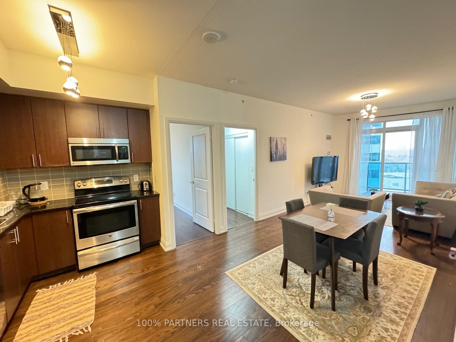 Photo 8 of Unit 607, 7171 Yonge Street, Markham, Thornhill — HOMEH