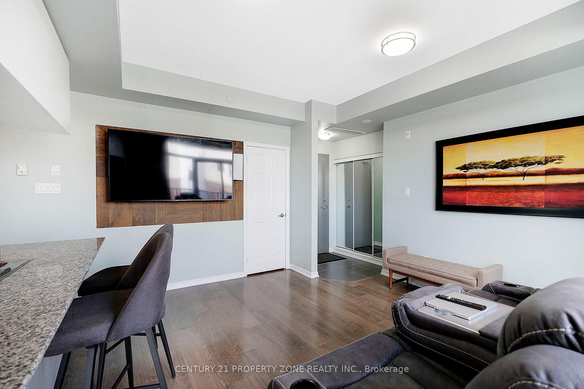 Photo 10 of Unit 412, 54 Sky Harbour Drive, Brampton, Bram West — HOMEH