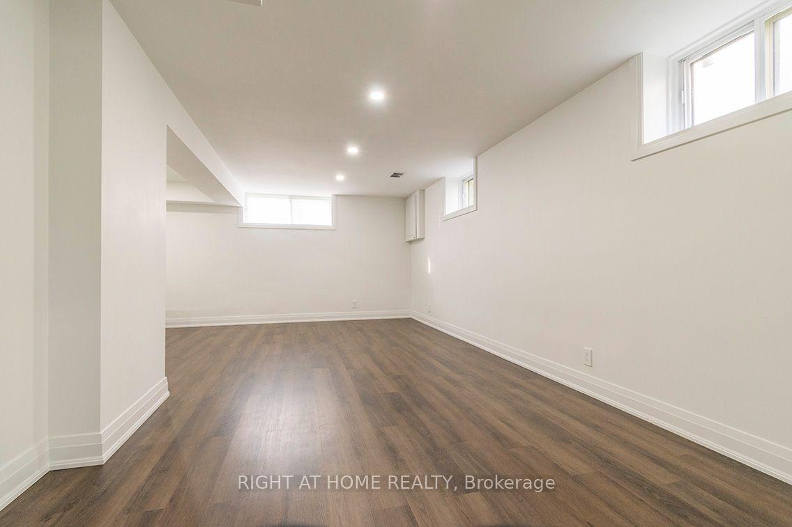 Photo 4 of Unit Bsmt, 186 Driscoll Road, Richmond Hill, Mill Pond — HOMEH