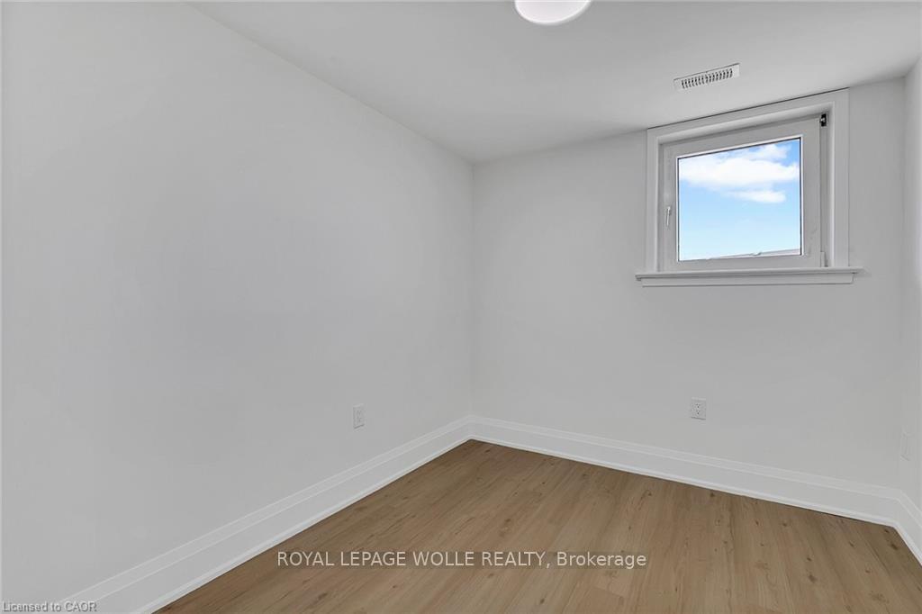 Photo 9 of Unit 2, 581 Lancaster Street W, Kitchener, Lexington/Lincoln Village — HOMEH