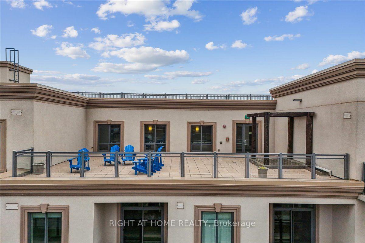 Photo 34 of Unit 301, 2490 Old Bronte Road, Oakville, Westmount — HOMEH