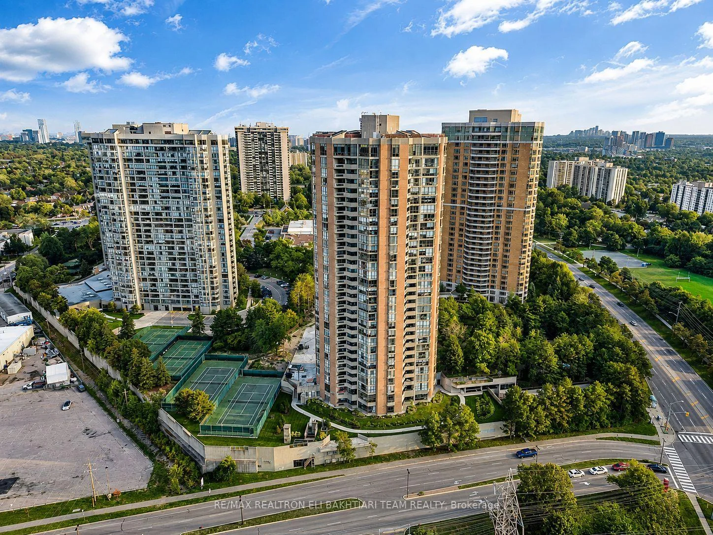 Photo 1 of Unit 502, 85 Skymark Drive, North York, Hillcrest Village — HOMEH