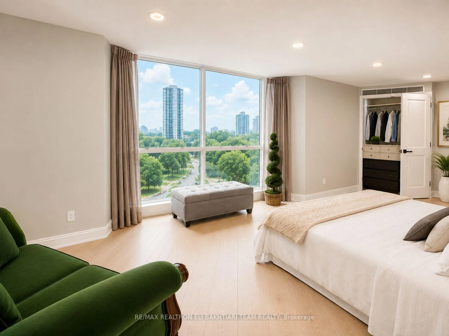 Photo 34 of Unit 502, 85 Skymark Drive, North York, Hillcrest Village — HOMEH