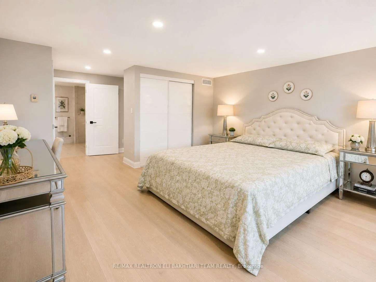 Photo 35 of Unit 502, 85 Skymark Drive, North York, Hillcrest Village — HOMEH
