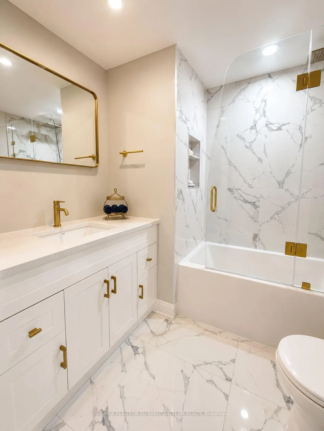 Photo 41 of Unit 502, 85 Skymark Drive, North York, Hillcrest Village — HOMEH