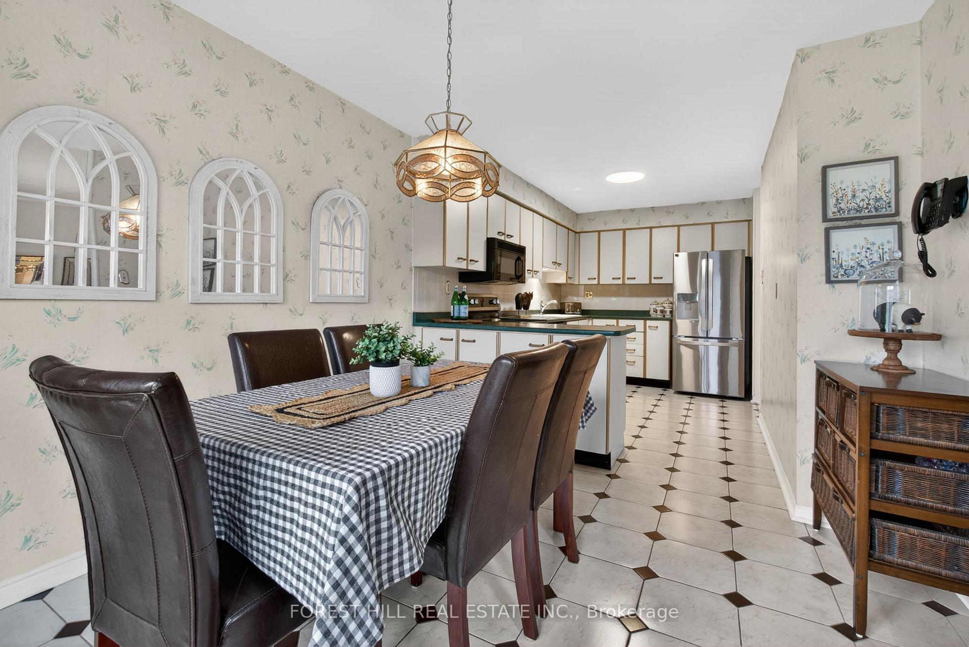 Photo 9 of Unit 30, 4635 Regents Terrace, Mississauga, Hurontario — HOMEH