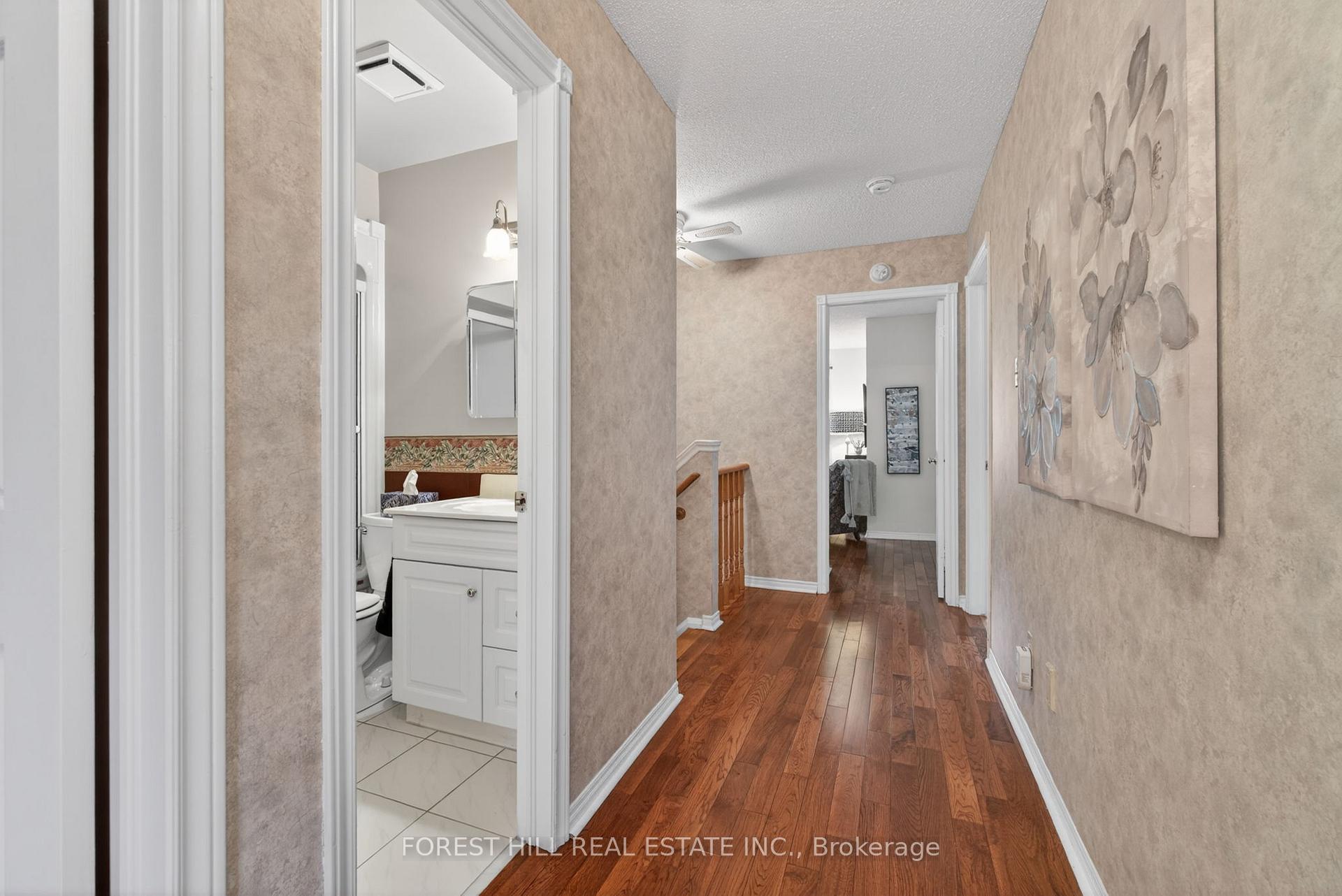 Photo 14 of Unit 30, 4635 Regents Terrace, Mississauga, Hurontario — HOMEH